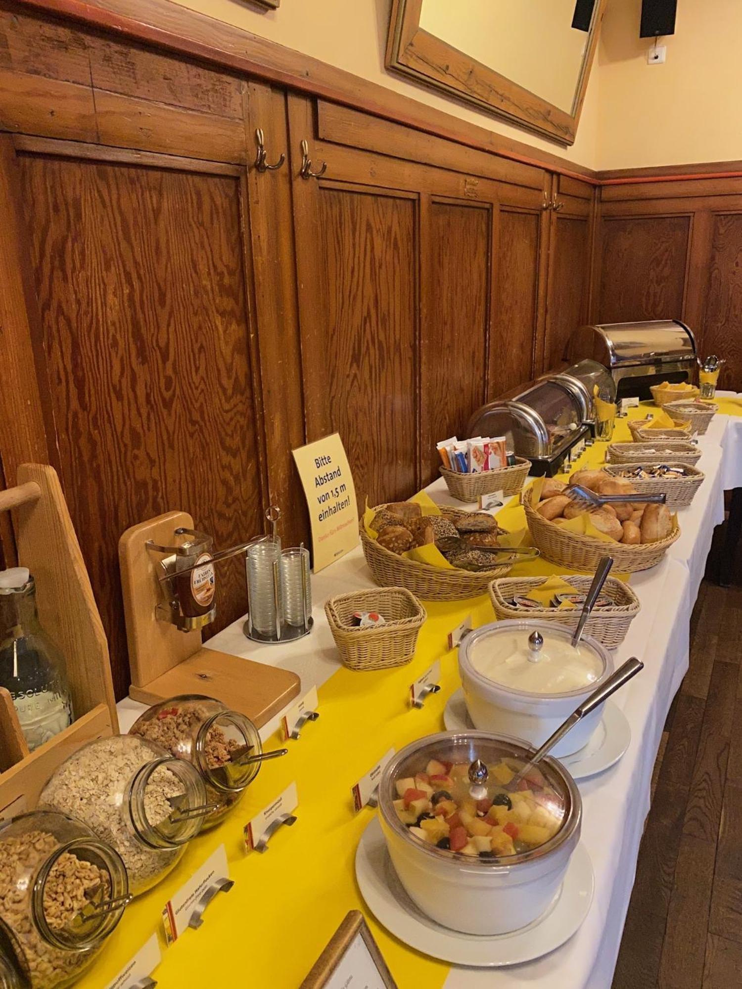 Hotel Gasthaus Schuetzen Freiburg im Breisgau Dış mekan fotoğraf