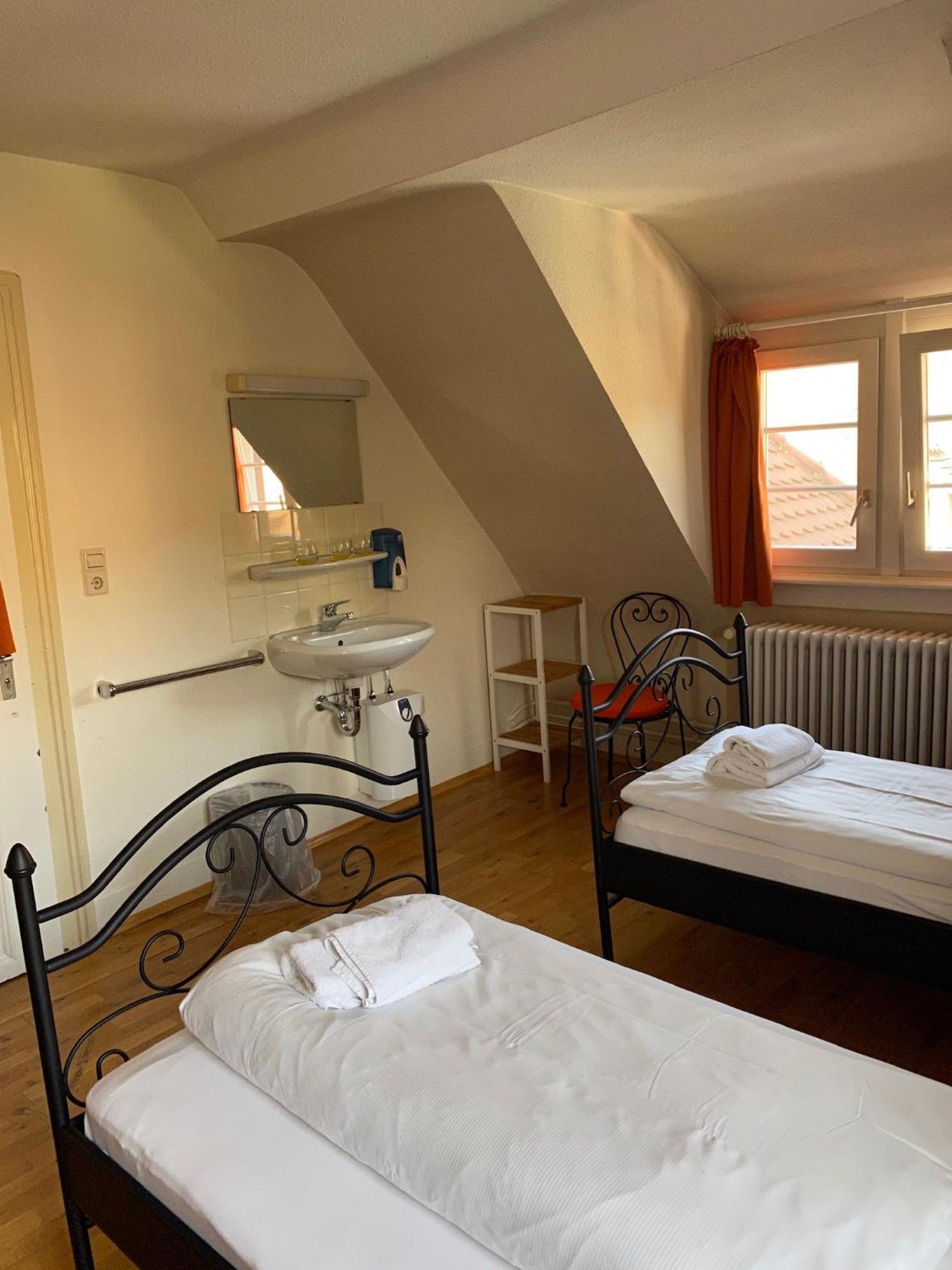 Hotel Gasthaus Schuetzen Freiburg im Breisgau Oda fotoğraf