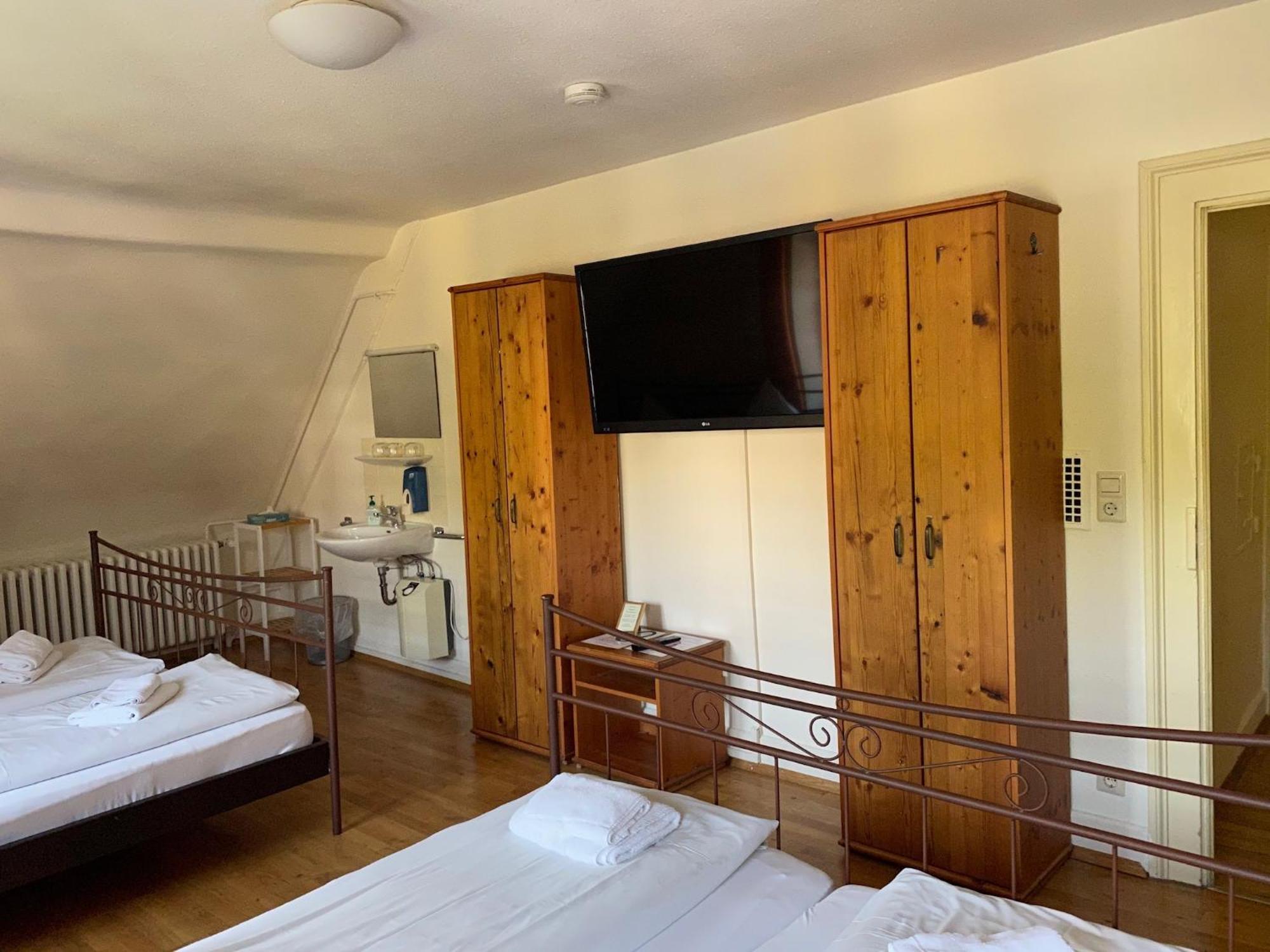 Hotel Gasthaus Schuetzen Freiburg im Breisgau Oda fotoğraf